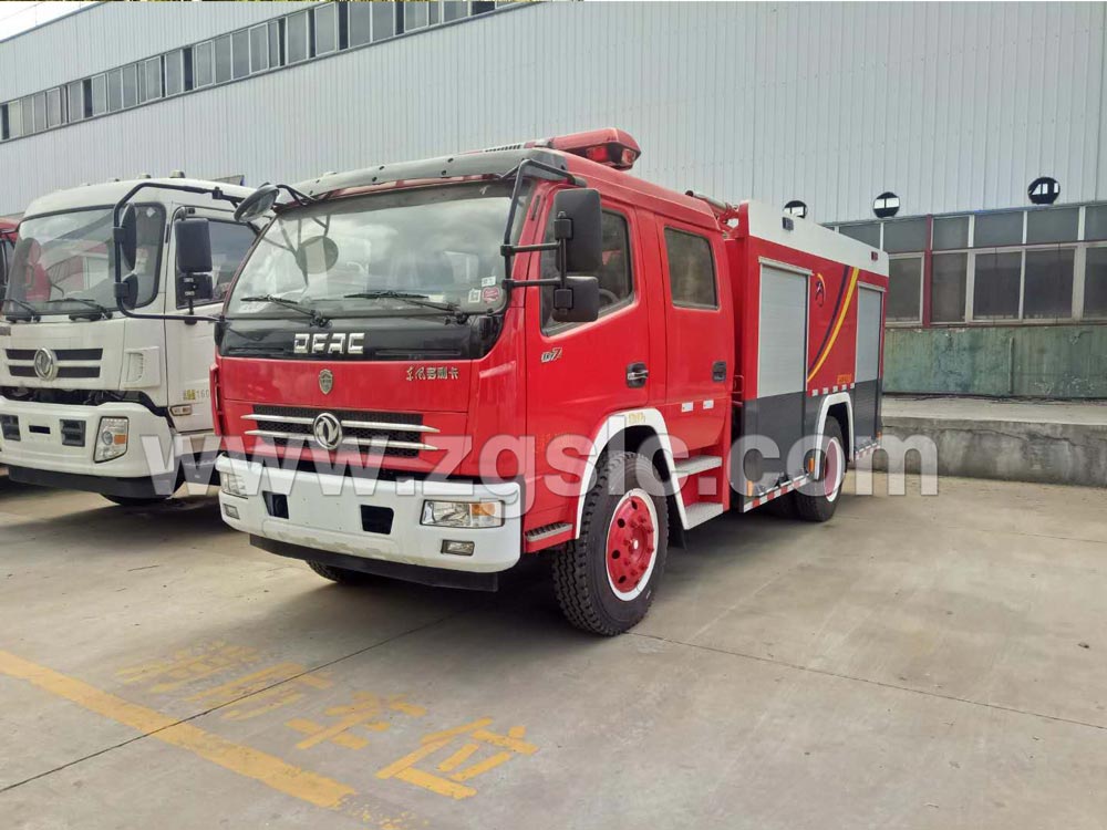 東風大多利卡水罐消防車(國五)