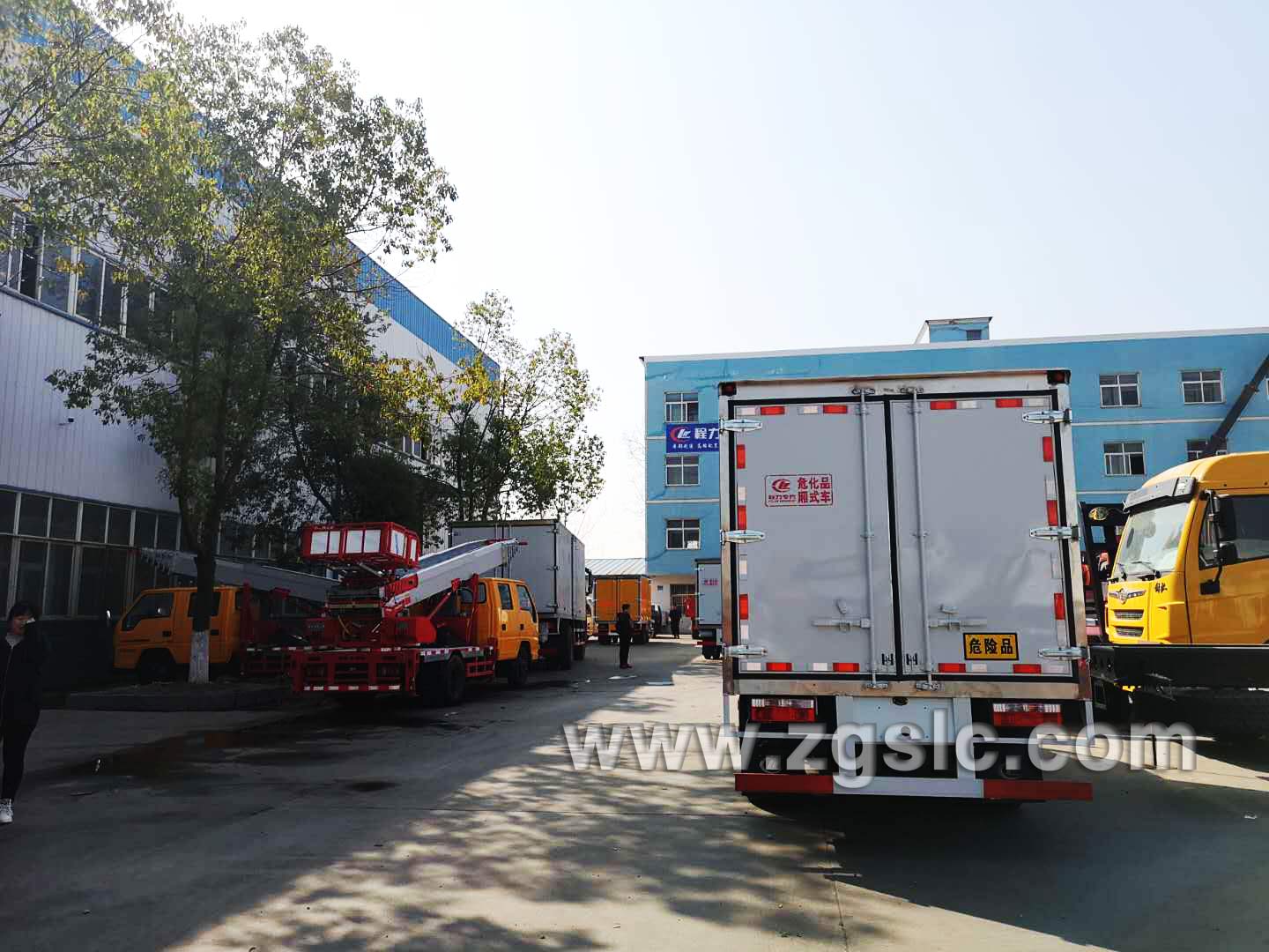 東風(fēng)小多利卡爆破器材運(yùn)輸車(國五)