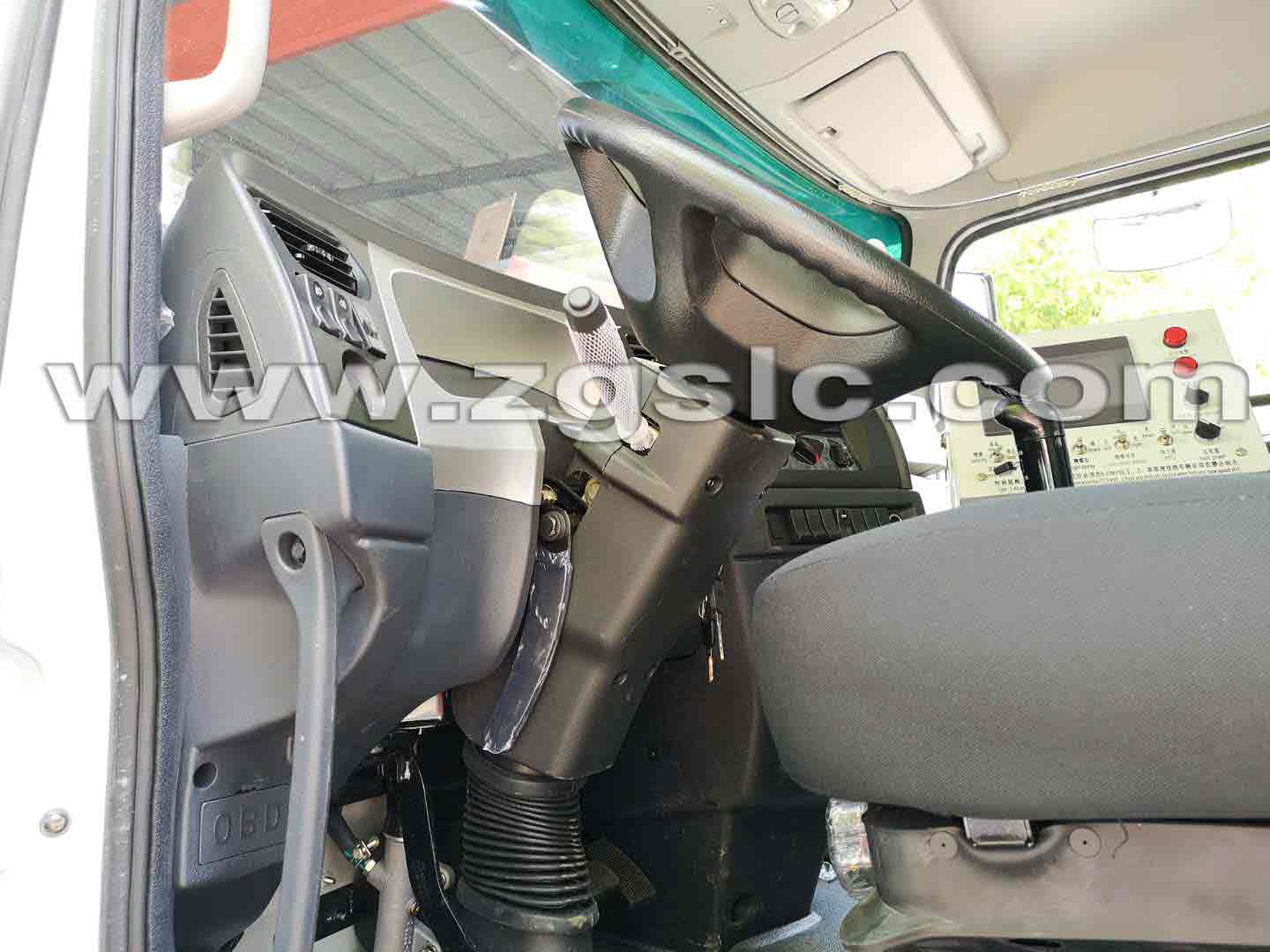 陜汽軒德瀝青灑布車(國五)