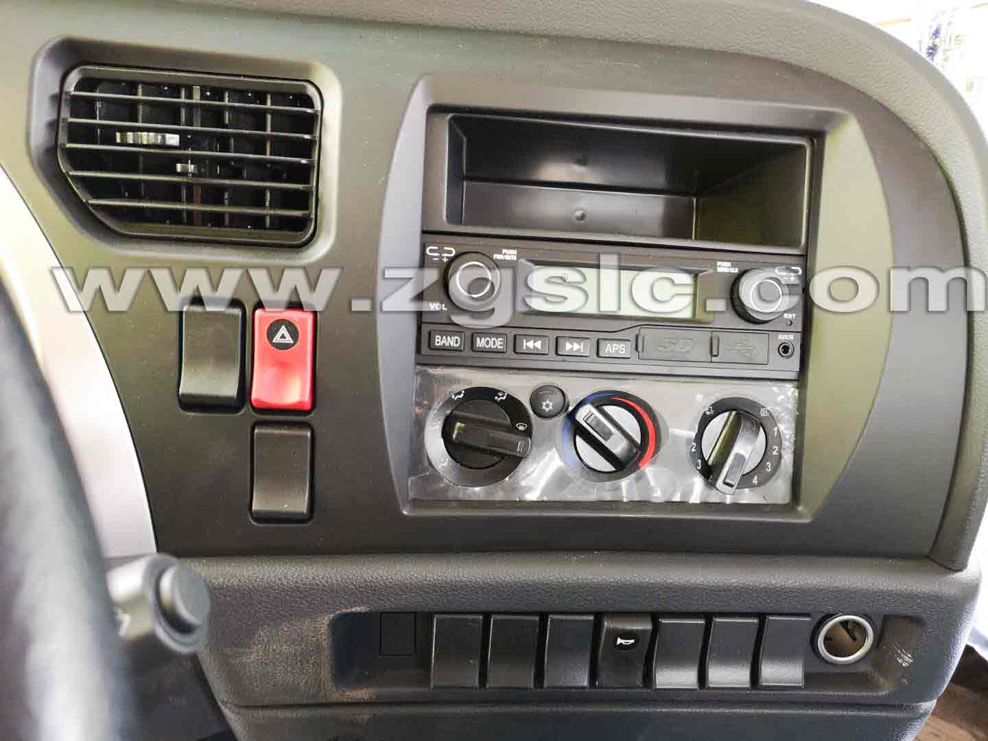 陜汽軒德瀝青灑布車(國五)