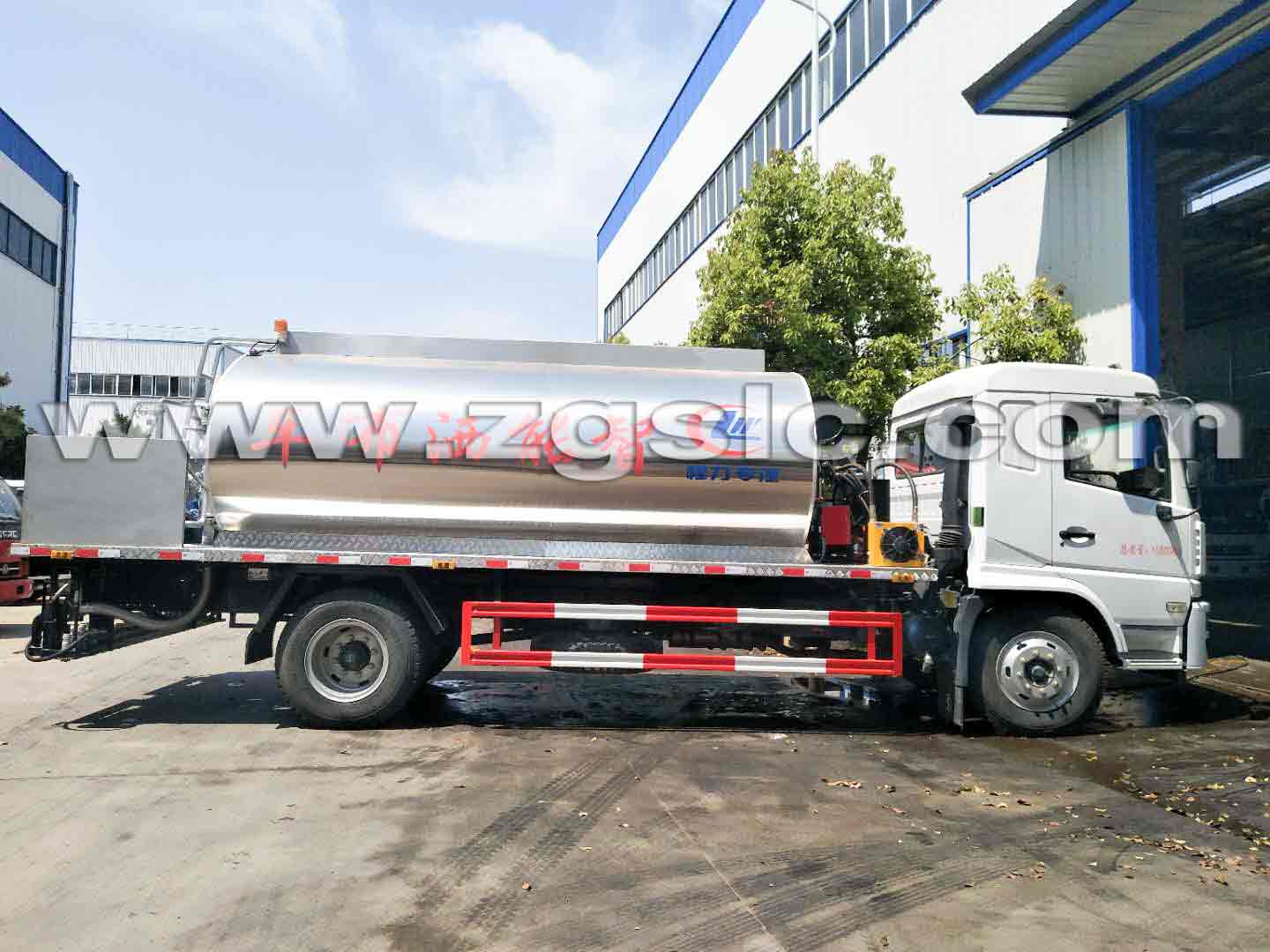 陜汽軒德瀝青灑布車(國五)