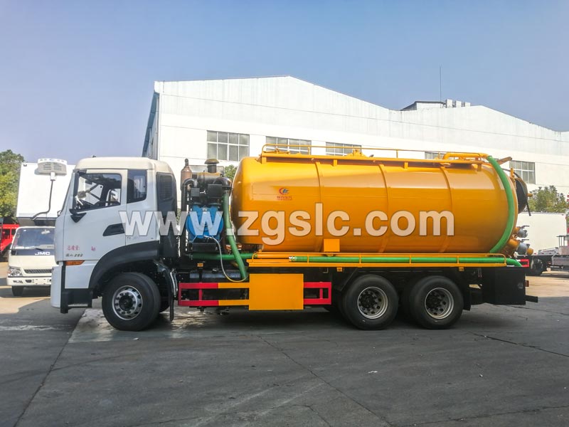 程力專(zhuān)用汽車(chē)股份有限公司東風(fēng)天龍吸污車(chē)