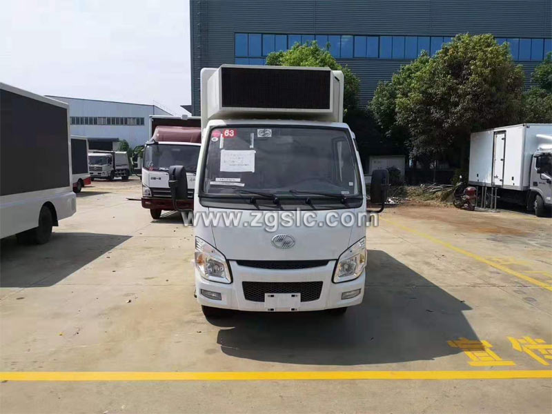 程力集團(tuán)躍進(jìn)廣告車(國六)_國六廣告車使用效果