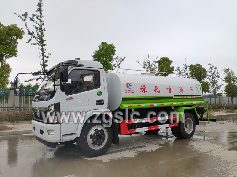 程力集團東風福瑞卡多功能綠化灑水車.jpg